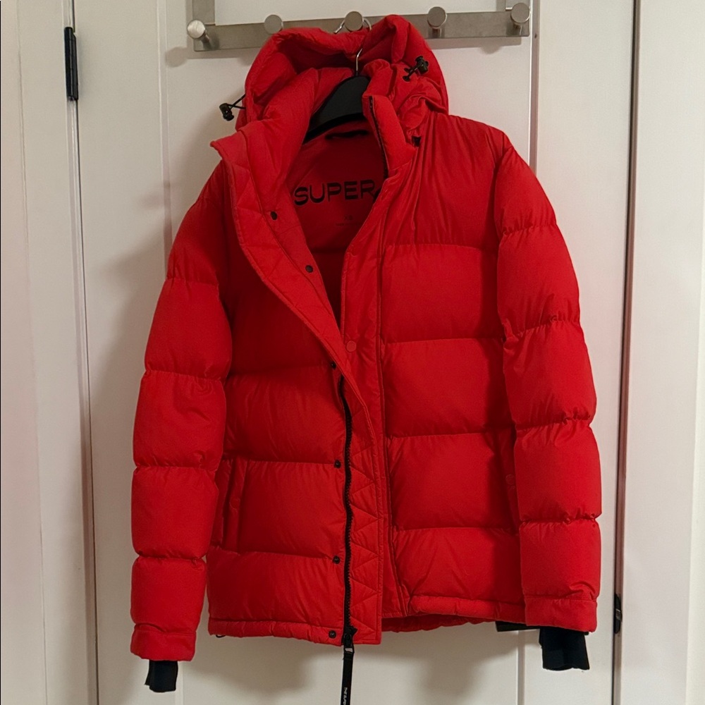 Original Super Puff. Bright red. Size XS.